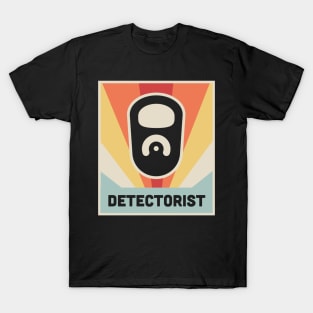 DETECTORIST | Vintage Metal Detector Poster T-Shirt